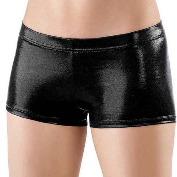 T by Alexander Wang shorts… - Picture 2 of 5